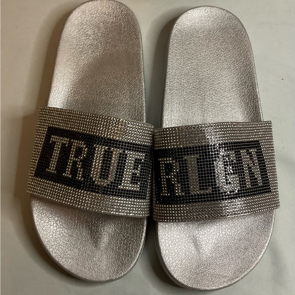 True Religion Slides